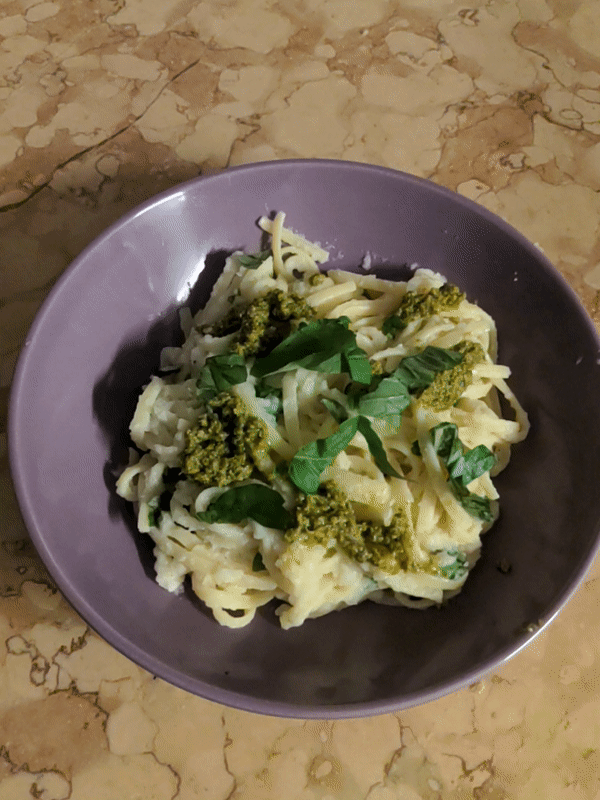 Creamy cauliflower carbonara